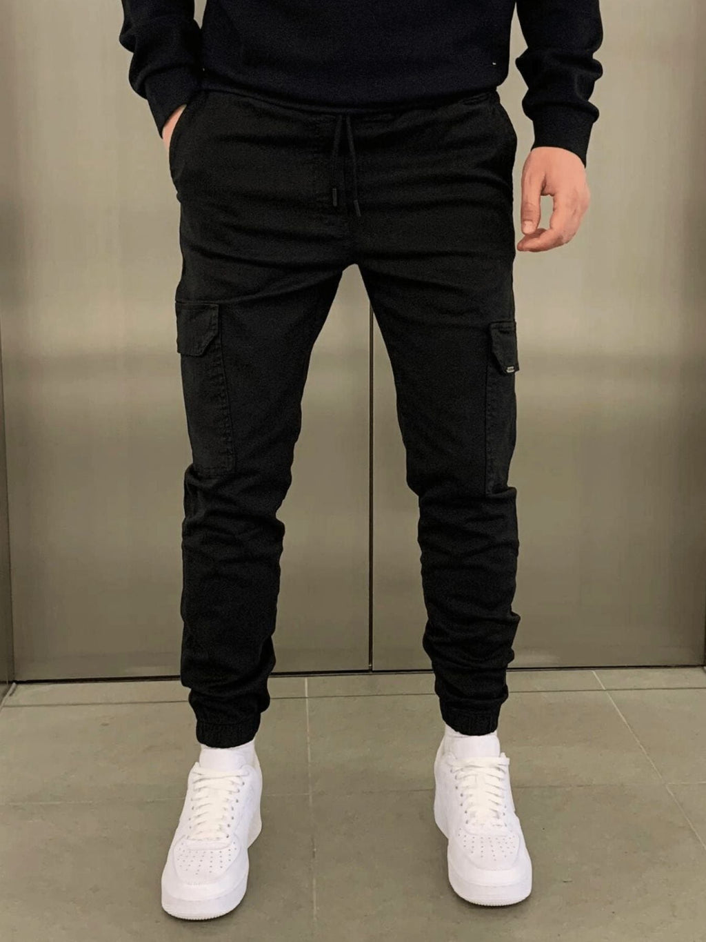 Adjustable Waist Multi Pocket Men’s Cargo Jogger Pants