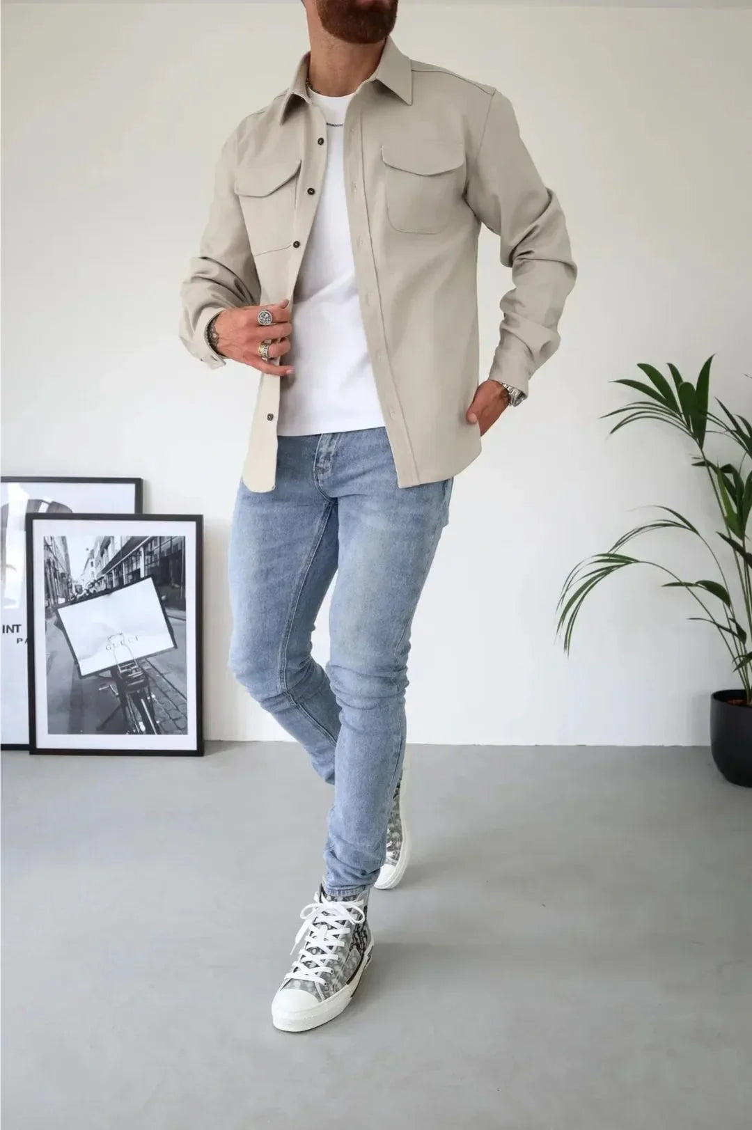 Men’s Shirt Jacket with Chest Pockets and Button Closure